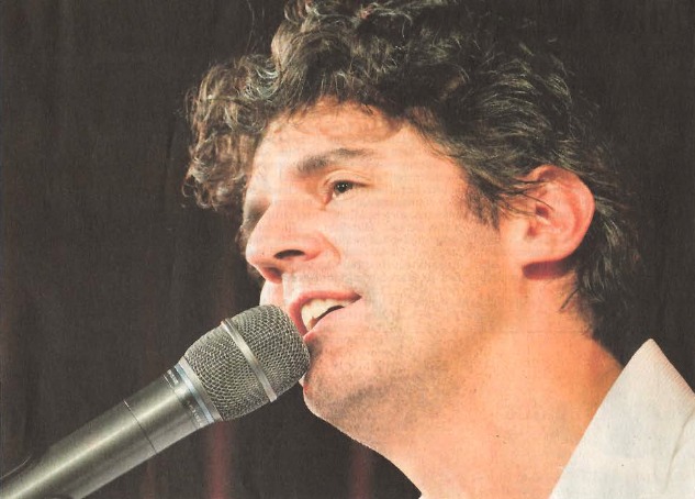 „Ehrlich und gefährlich“ – Udo Güldner über „Lieder ohne mich“ im Jungen Theater Forchheim